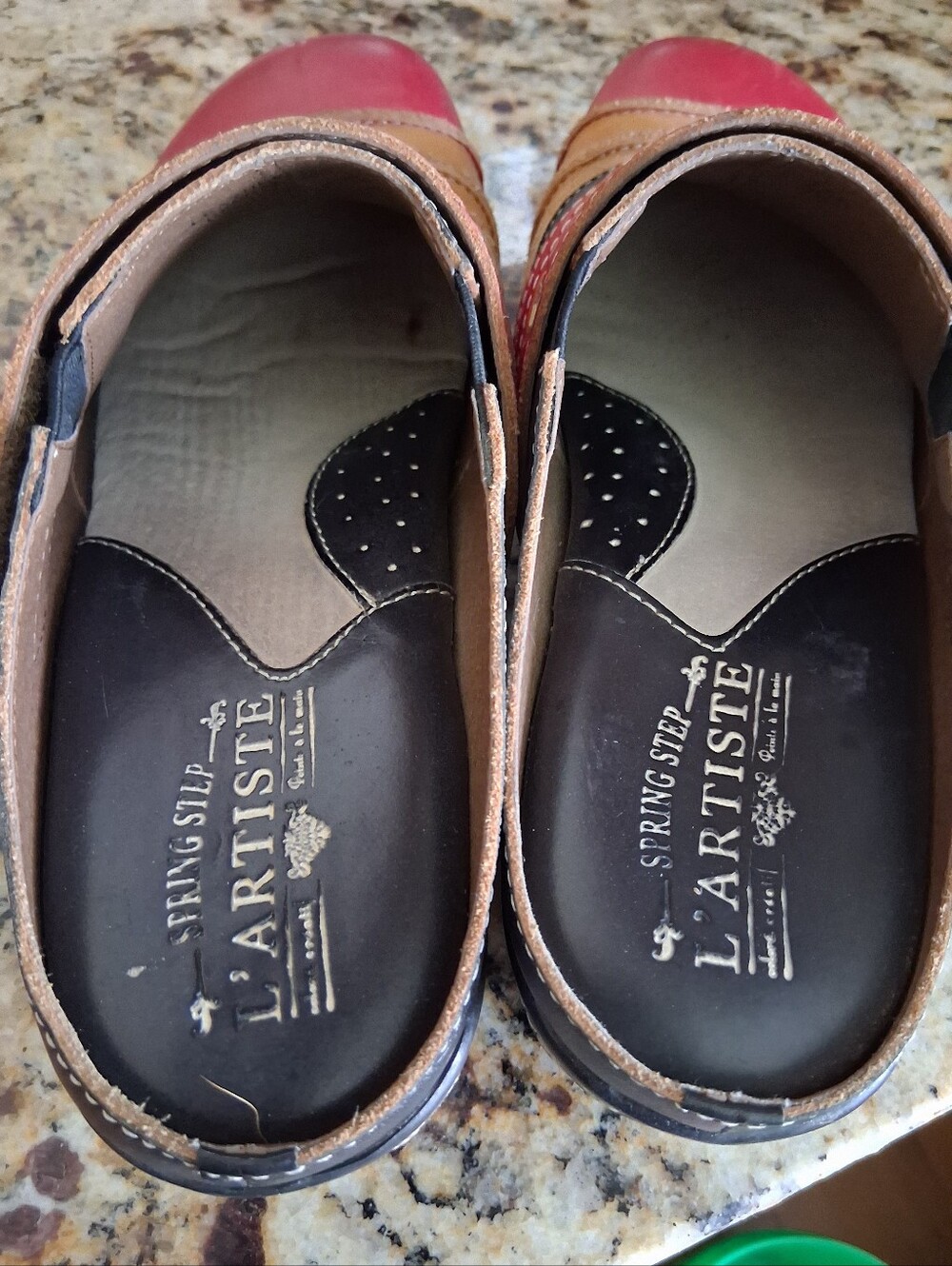 L'artiste Fun MULTI-COLOR LEATHER CLOGS SIZE 38/7 - Picture 5 of 6